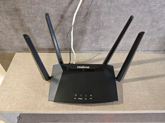 Roteador Intelbras Action RG 1200 Gigabit Dual Band (Unidade ou Par)