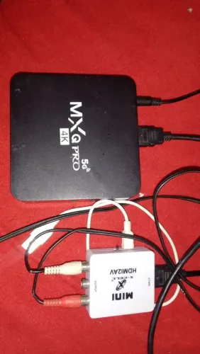 Vendo um conversor digital e um aparelho hdmi
