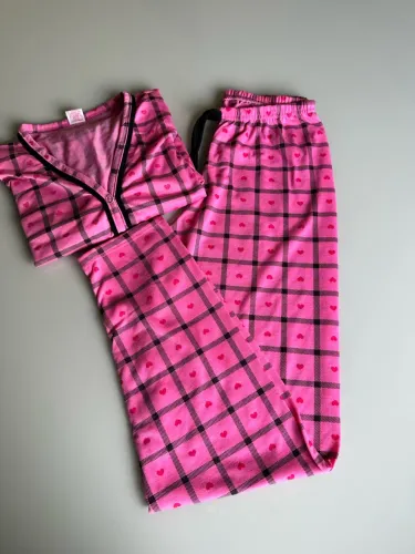 Pijama feminino xadrez rosa coração 