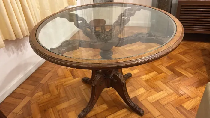 Mesa de jantar redonda