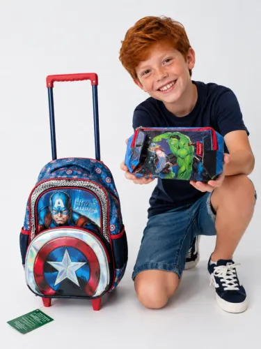 kit mochila de rodinhas + estojo capitão américa / vingadores novo Retirada Freguesia