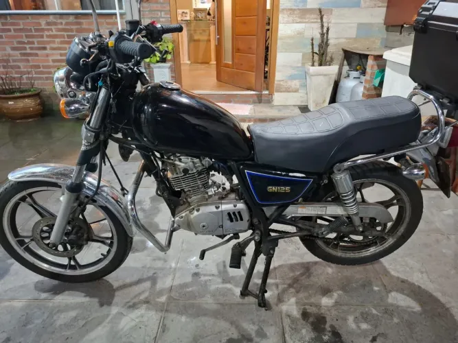 Intruder 125 2013