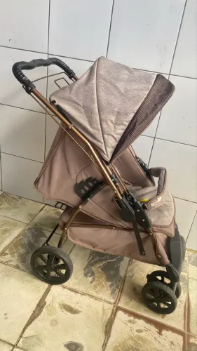 Carrinho de bebê
