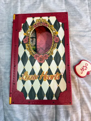 Ever after Playset Lizzie