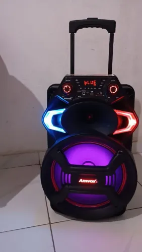 Vendo Caixa de Som Amplificada Amovox Seme Nova