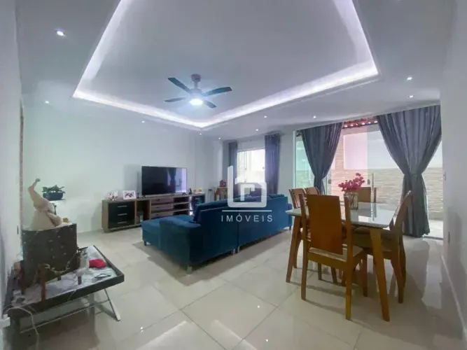 Casa com 4 dormitórios à venda, 160 m² em Vila Velha