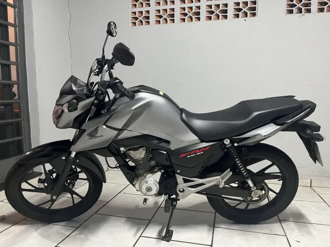 Moto Honda FAN 2026 Prata