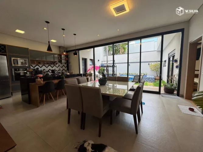 Casa em Condomínio à venda, 3 quartos, 3 suítes, 4 vagas, Condominio Dona Maria Jose - Ind