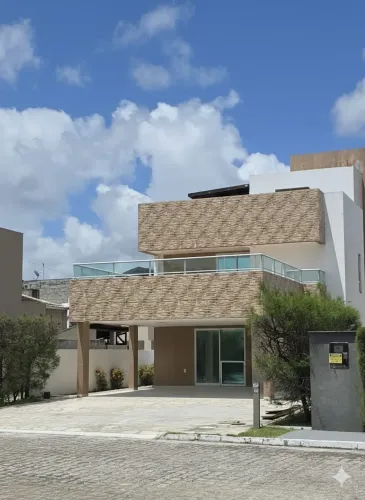 Casa para locação no condomínio Village Intermares $8.000,00