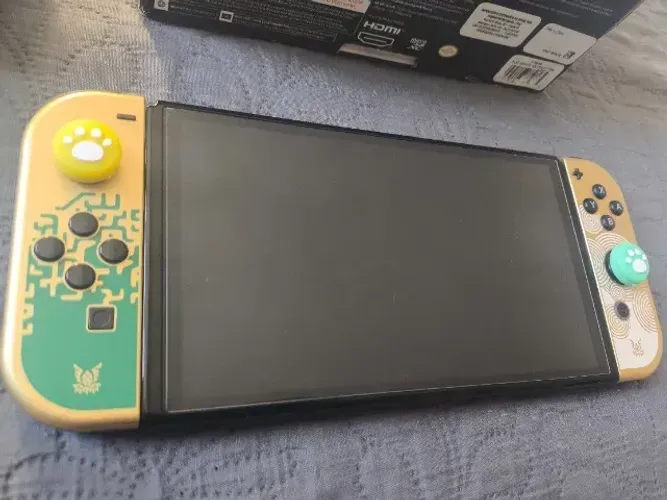 Nintendo Switch OLED - The Legend Of Zelda: Tears Of The Kingdom