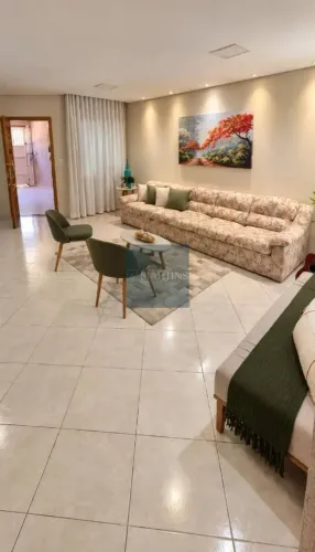 Casa com 3 dormitórios à venda, 218 m² por R$ 720.000 - Parque Almerinda Chaves - Jundiaí/