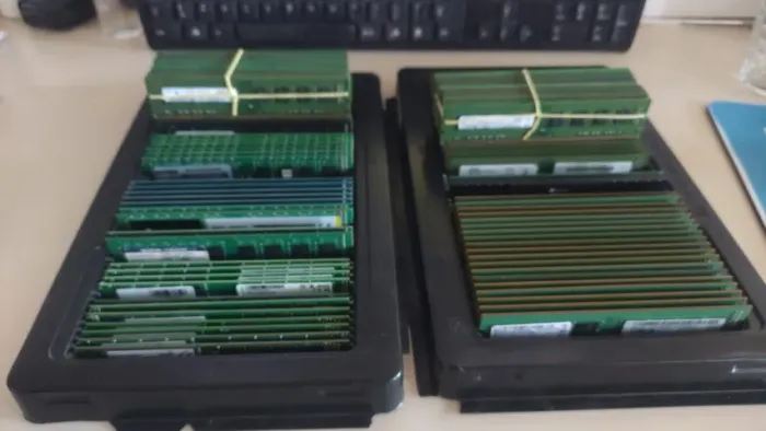 MEMÓRIA 4GB DDR3 1.333 e 1.600 MHZ (DIVERSAS)