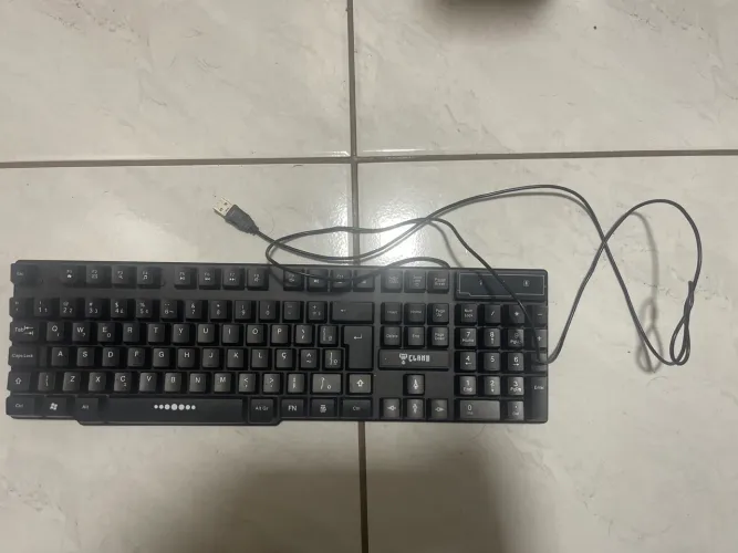 Vendo teclado Gamer com Led