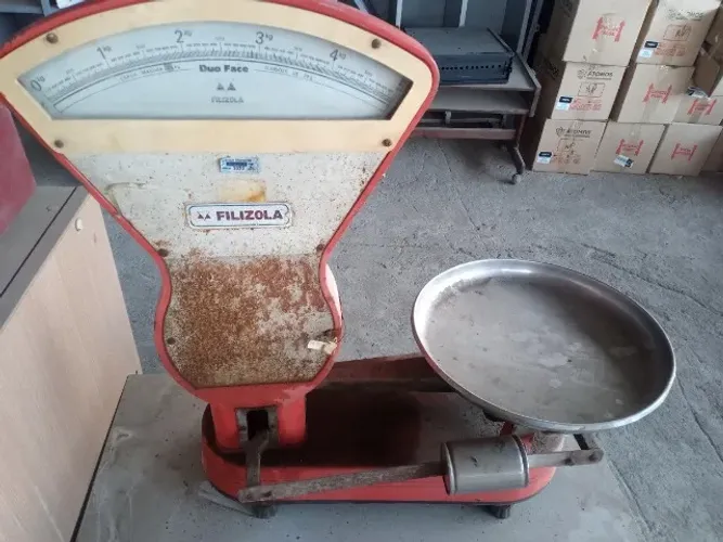 Balança Filizola antiga