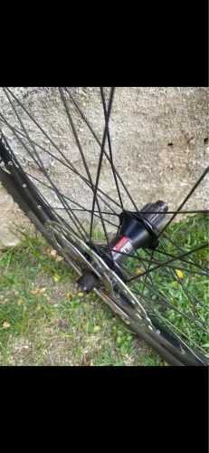 Rodas Boost cubo DTSwiss