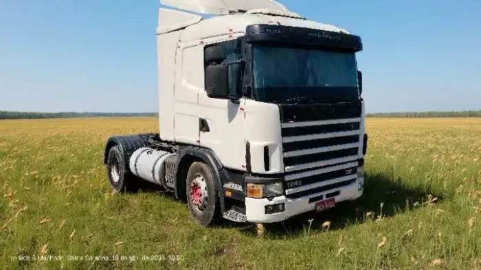 Caminhão Scania 360