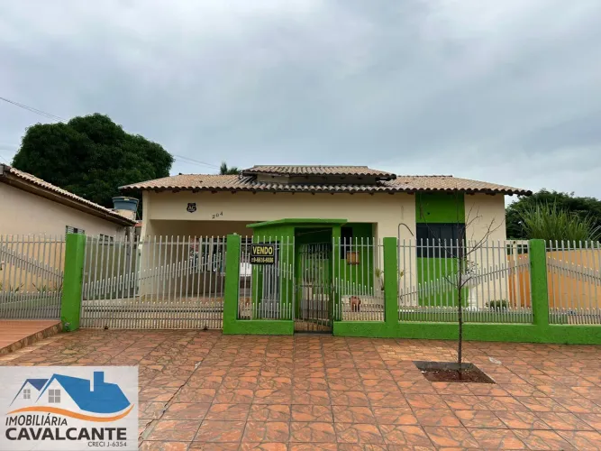 Casa Padrão no centro de Marilena-PR.