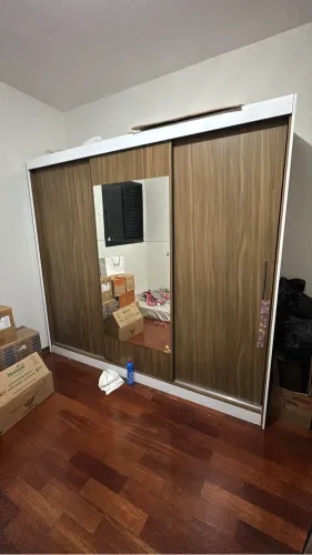 Guarda roupas portas de correr