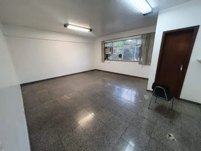 SALA PARA ALUGAR NO FLORESTA