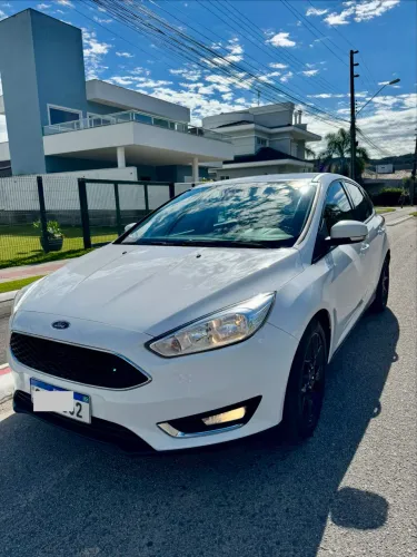 Ford Focus 2.0 16v/se/se Plus Flex 5P Aut. 2016