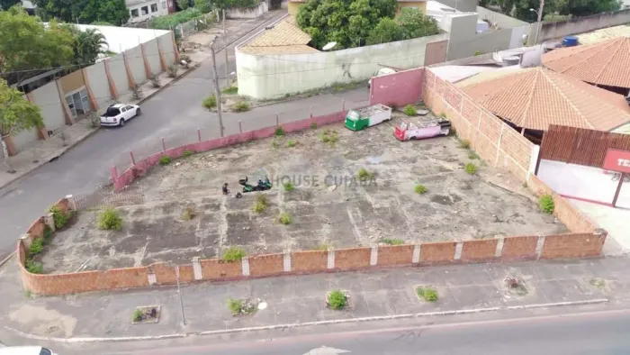 TERRENO NA AVENIDA MIGUEL SUTIL