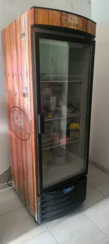 Freezer expositor