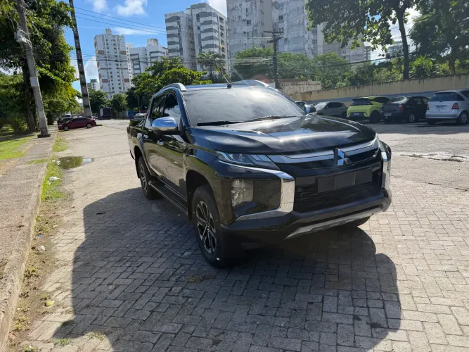 Mitsubishi L200 Triton Sport HPE-S 2.4 CD Dies. AUT 2024