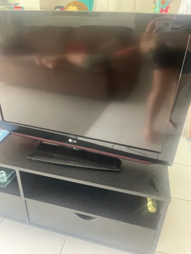 Doação - Peças tv LG 32 Matinhos