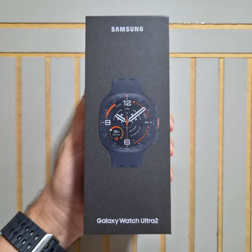 Samsung Galaxy Watch Ultra 2, NOVO/LACRADO, cor preto, com nota fiscal e garantia.