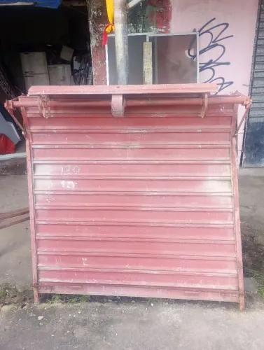 Porta esteira para colocar em comércio 130 de largura e 140 de altura