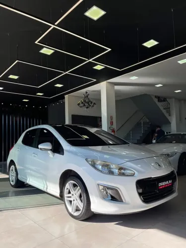 Peugeot 308 Allure 2.0 Flex 16V 5P Mec. 2013