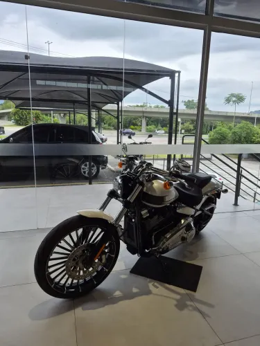 harley davidson hd breakout FXBR (4km) 2024 - 