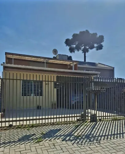 Casa 2 pavimentos venda tem 120 metros quadrados com 3 quartos em São Gabriel - Colombo - 