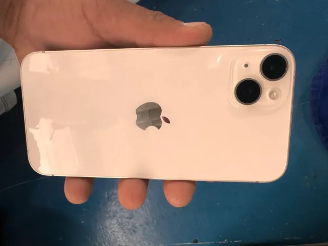 iPhone 14 Plus muito bem cuidado conservado