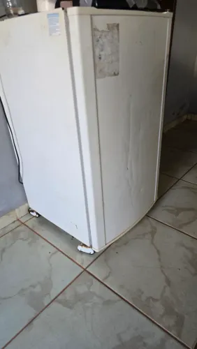 Vendo Frigobar 110v