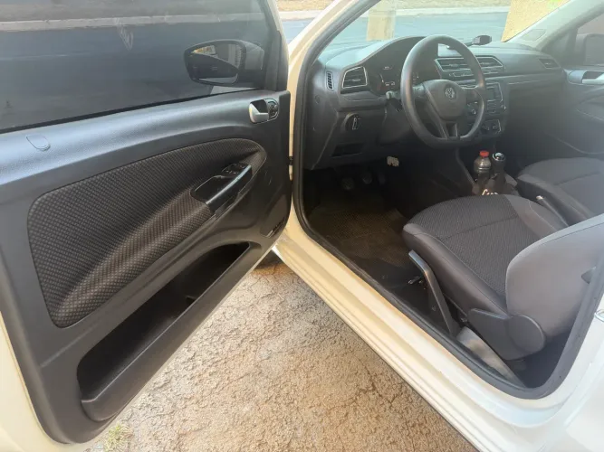 Volkswagen Saveiro Trendline 1.6 T.flex 8V 2021