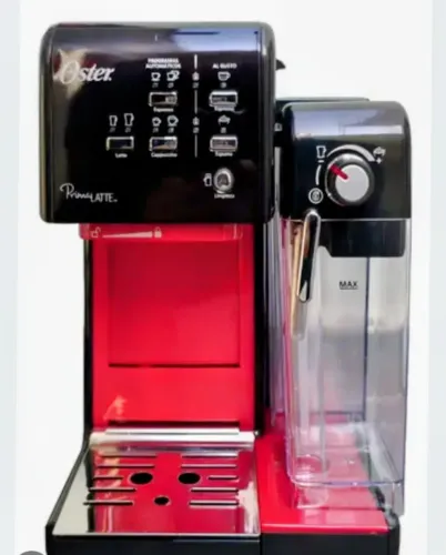 Cafeteira Oster prima latte 2