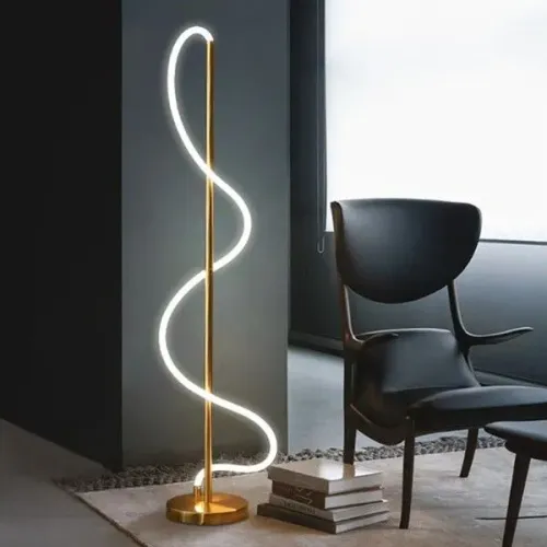 Luminária de Chão Moderna