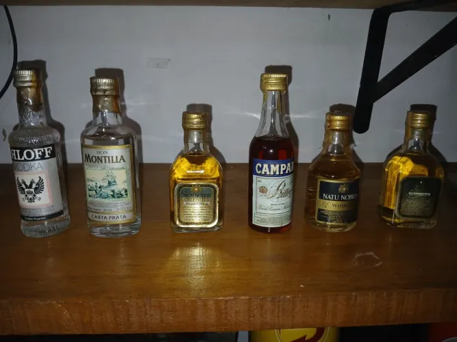 Lote mini garrafinhas antigas