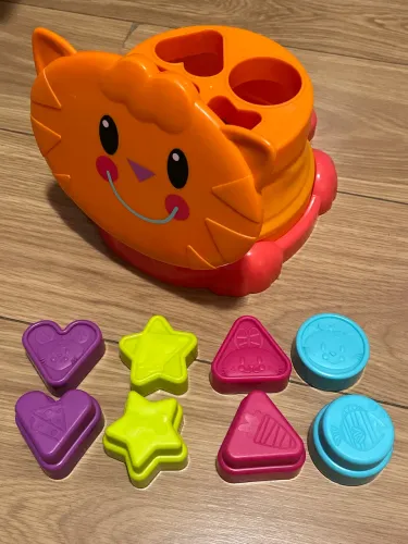 Gatinho com formas da Playskool