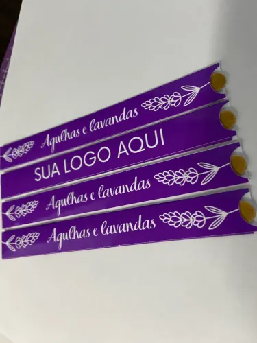 Lixas com capa personalizada