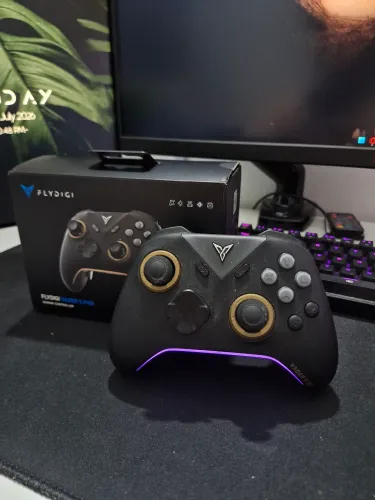 Flydigi Vader 5 PRO