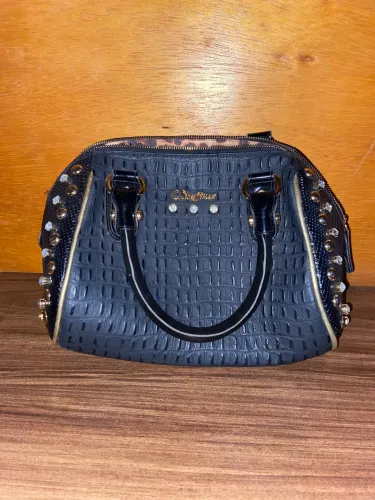 Bolsa Carmen Steffens - couro legítimo - disponível para negociar