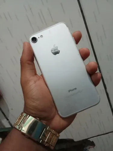 iPhone 7 pra vender ligeiro