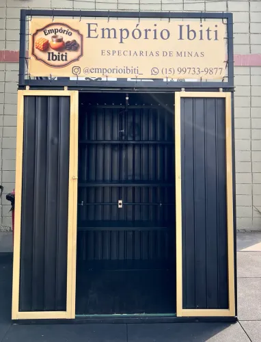 Container