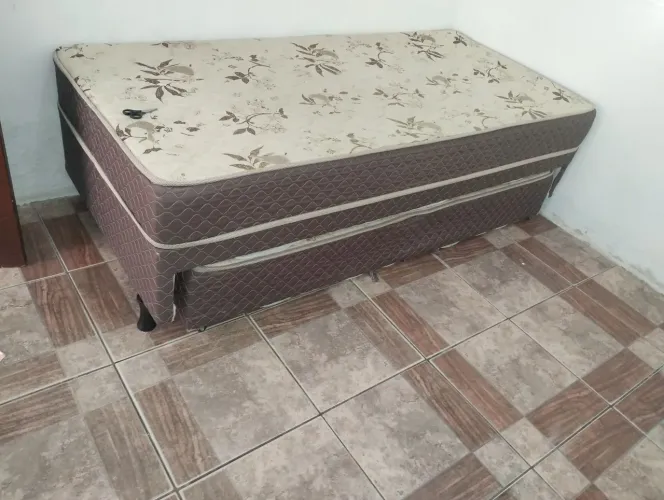 Cama box Solteiro com cama auxiliar