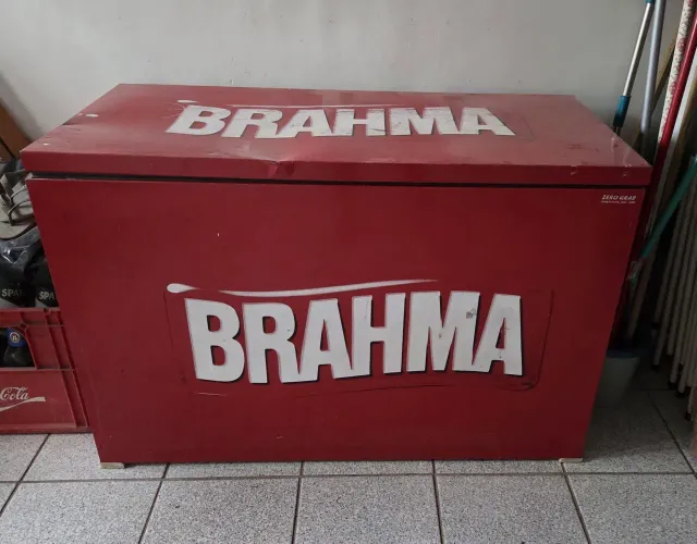 Caixa Térmica Brahma 300L