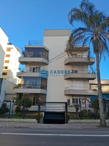 APARTAMENTO DE TRÊS DORMITÓRIOS SÃO PELEGRINO