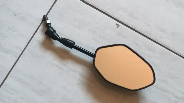 Retrovisor de Moto ? Peça em Bom Estado
