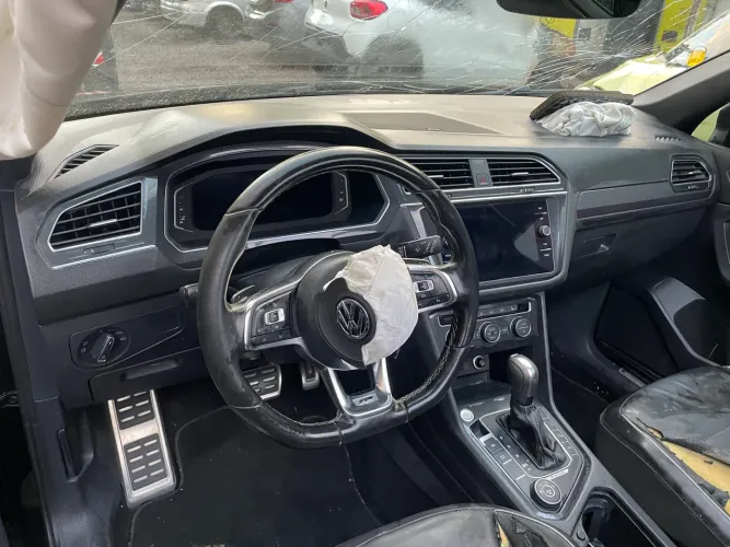 Painel completo com multimídia da VW Tiguan r-line 2021 Tsi 